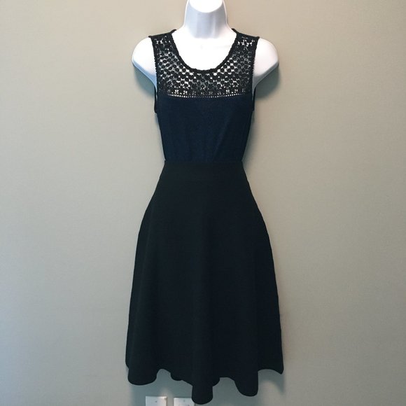 Skater MIDI Skirt - Picture 1 of 6